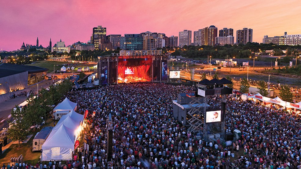 CCN_NCC's tweet photo. R2: @ottawabluesfest bien sûr! Ce festival est de retour cette année; ne manquez pas le plus grand festival de musique d’Ottawa, aux #PlainesLeBreton, du 7 au 17 juillet. #CanadaChat https://t.co/Hfp23WXRv1