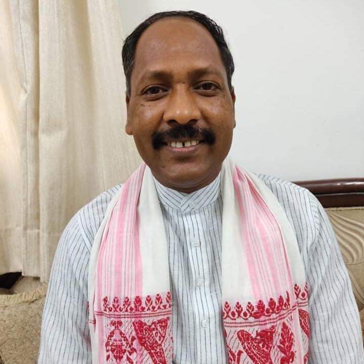 भारतीय जनता पार्टी छत्तीसगढ़ प्रदेश संगठन महामंत्री , लाखों कार्यकर्ताओं के मार्गदर्शक परम आदरणीय श्री पवन साय जी को जन्मदिन की बहुत बहुत बधाई एवम शुभकामनाएं...
 
<a href="/BJP4India/">BJP</a> @BJYMCGStateBJYM @ChhattisgarhBjpMahasamund @RupkumariChoudhary @JasrajChandrakarBala