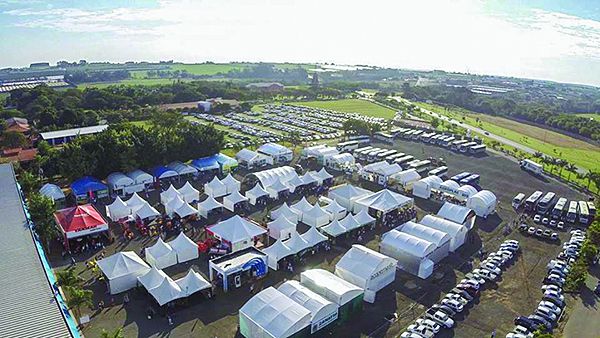 ArableLabs's tweet photo. Hoje começa a 27ª Hortitec, a maior feira técnica de horticultura da América Latina!

Estaremos presentes durante toda a feira no estande da @JactoBrasil número 21, localizado no setor preto (área externa).

Aguardamos a sua visita!

#hortitec #hortifruti #clima #agtech https://t.co/sc3V4ZU1MF