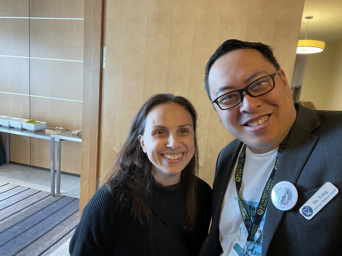 GatewayMedic's tweet photo. Shoutout to Carmen who worked so hard as an #ASL #interpretor for #qualityforum 🙏🙏🙏 https://t.co/hqAse0B73x
