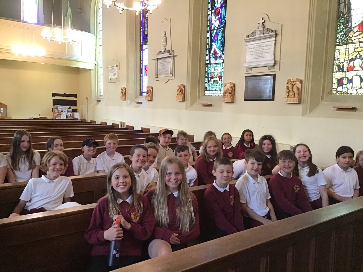 WellfieldMiddle's tweet photo. Thank you Joan, Barbara, Helen and Reverend Tim for our visit to St Alban’s church this afternoon! 5M especially enjoyed the singing and it was great to see Amelia’s name in the baptism book! ⛪️ #WMSRE https://t.co/fSLiyGAwi1