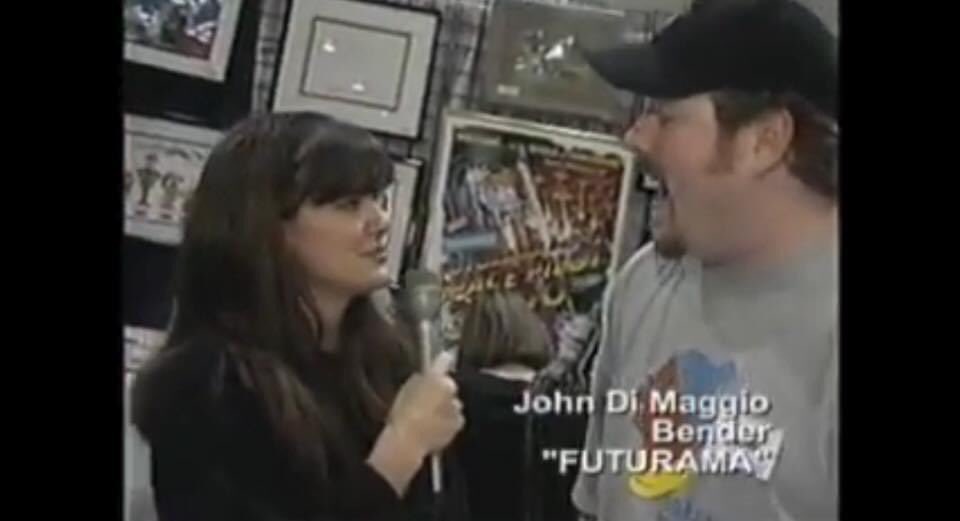 deborahaabbott's tweet photo. I use to host a show called #geekunique for #timewarner and I interviewed people like #sable from the #wwf to stars on #buffie to artists like #markschultz and voice actors from shows like  #Futurama https://t.co/FW7KbQRPxr