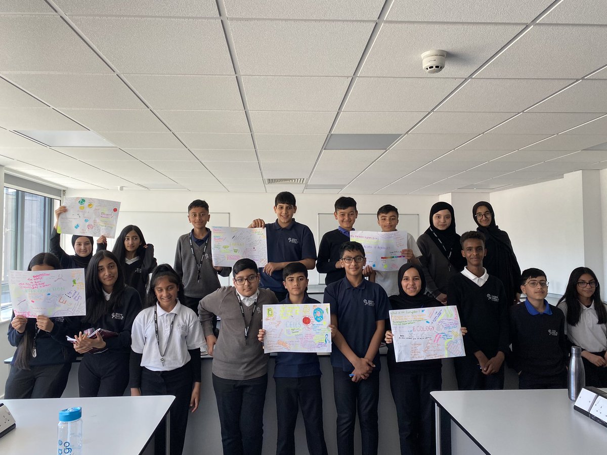 MuhibaAhmed's tweet photo. Some work produced by 7.4 in Science today. This activity gave them all a chance to step out of their comfort zones and present what they had created to the rest of the class. ☄️ https://t.co/cSfGNiwh7L