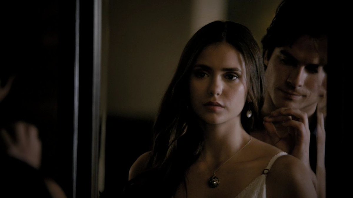 delenathinker's tweet photo. damon spoiling elena today for not only her birthday but for the anniversary of the day they fell in love <3 https://t.co/r0JtP2gBR7