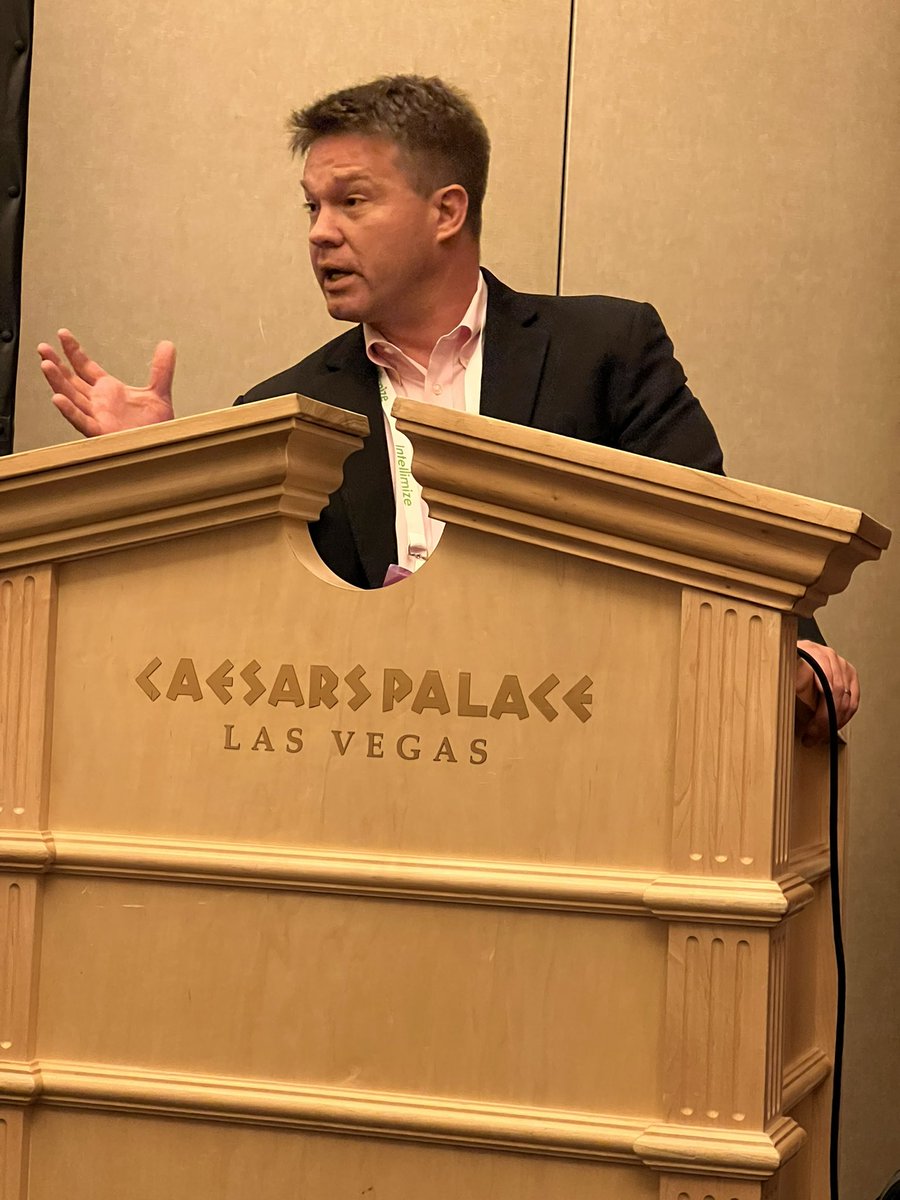 Nicholas Einstein tweet media