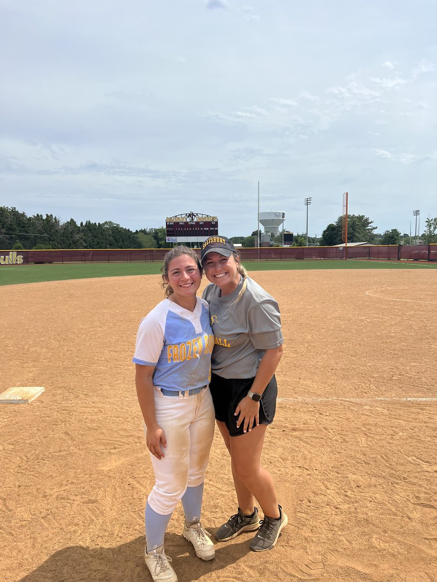 Madison Badali Softball tweet media
