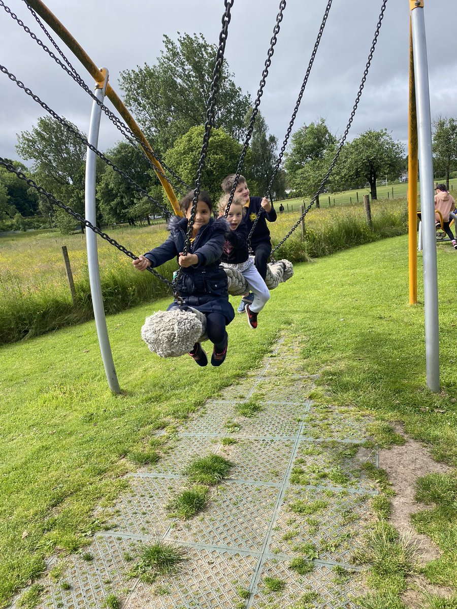 We had so much fun at the park this morning. Making memories with our Camstradden family 💙⭐️