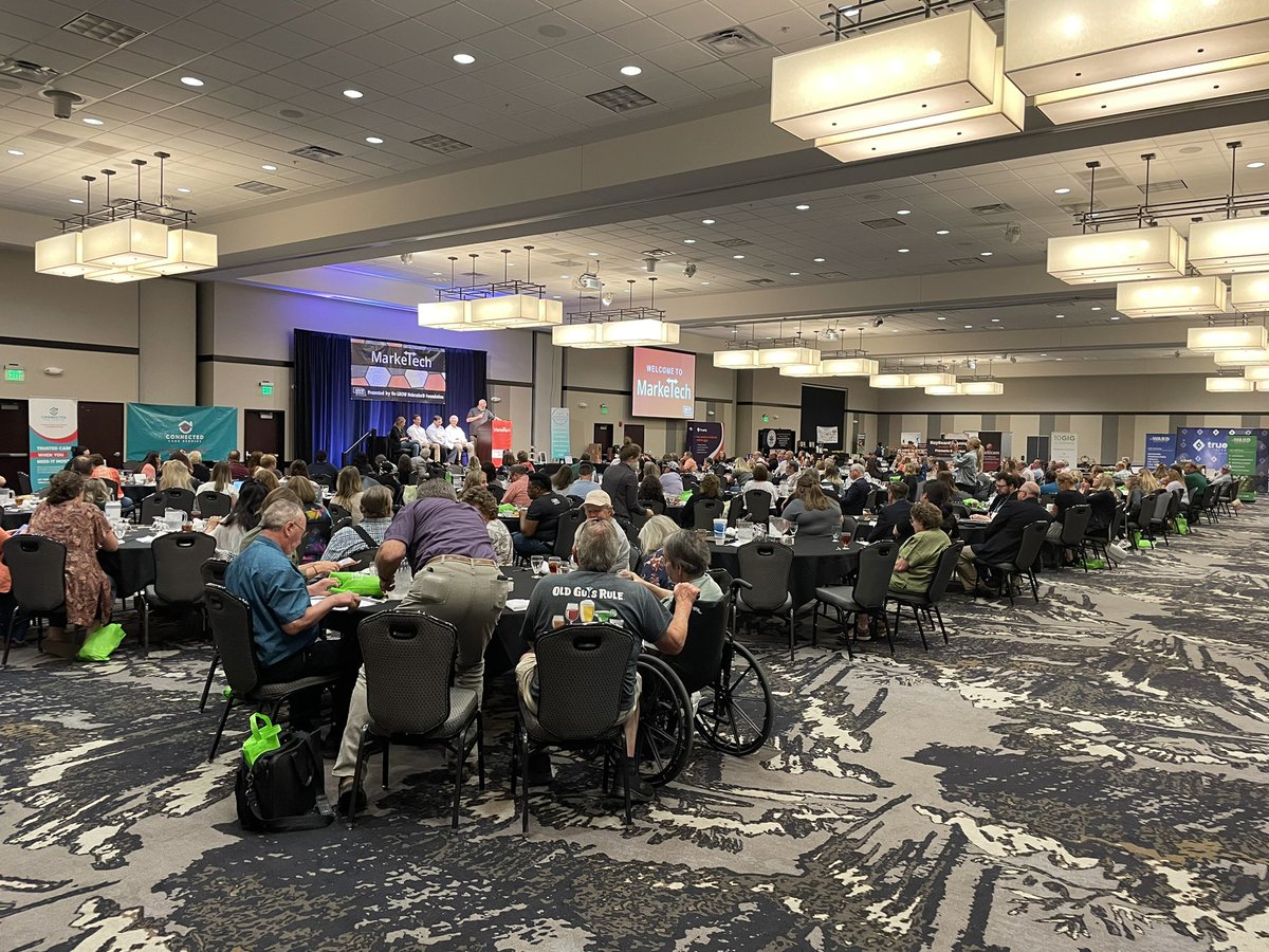 growneb's tweet photo. Welcome to MarkeTech 2022! We have so many AMAZING individuals and businesses that are here ready to network, connect, and GROW!🤓🧡
Tell us your favorite part of MarkeTech in the comments! ⬇️
#marketech #GROWNE #NENonprofit https://t.co/1eb1idQLfO
