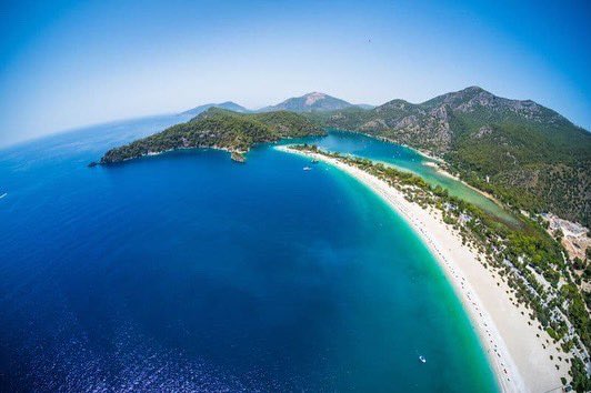WeFindHolidays.com tweet media
