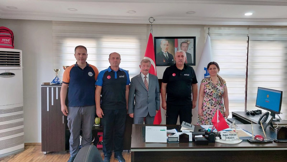 AFAD Yalova (@afad_yalova) on Twitter photo 2022-06-22 13:15:21 Vali Yardımcımız Sayın Aziz MERCAN kurumumuza ziyarette bulundu. Nazik ziyaretlerinden ötürü kendilerine teşekkür ederiz. #yalovaafad #afadbaşkanlık #yalovavaliliği Vali Yardımcımız Sayın Aziz MERCAN kurumumuza ziyarette bulundu. Nazik ziyaretlerinden ötürü kendilerine teşekkür ederiz. #yalovaafad #afadbaşkanlık #yalovavaliliği