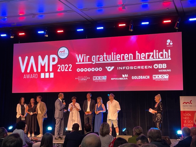 🏆GOLD für Goldbach! Bei der gestrigen VAMP Verleihung wurde <a href="/GoldbachAT/">Goldbach Austria</a>  gem. mit MediaCom für die „miniXplore“-Kampagne in der Kategorie Digital out of Home Data mit dem VAMP Award in Gold ausgezeichnet. 🥇Programmatic Adverting ist fest in Goldbach-Hand!🖥🎉#DOOH #Advertising