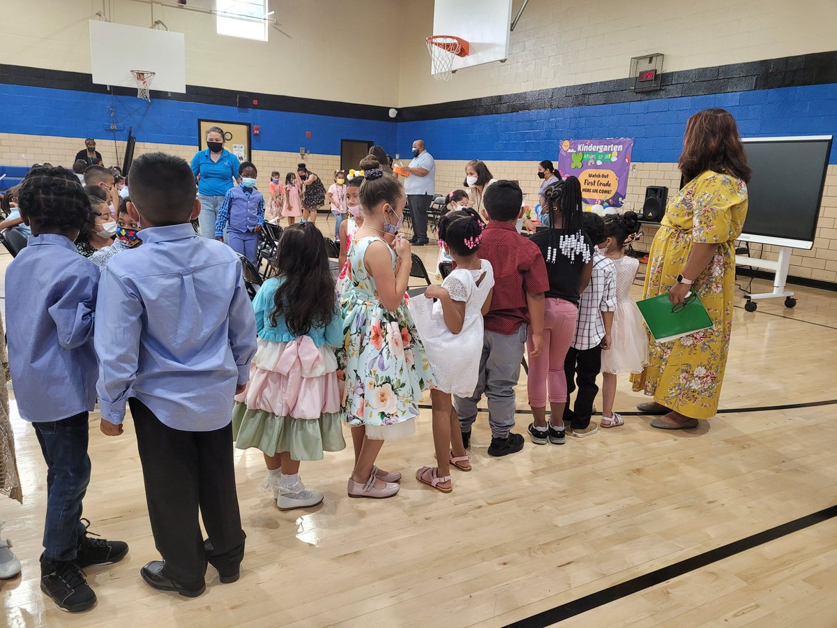 _MustangPride's tweet photo. Watch out 1st Grade because here we come! K5 Promotion Ceremony! 
#MustangPride #PGCPS #CommunitySchools #GES https://t.co/IN588c3LRU