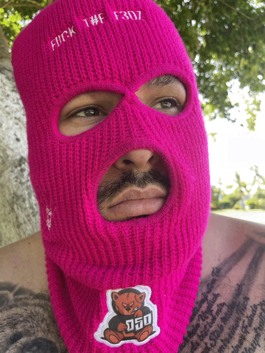 🔗

O5O SK! M4SK 👌

shop.o5o.xyz

⚡️ ONLY 10 PCS! 
⚡️ F4SH!ON AUTHENTIC4TED BY #NFTs!

🔗 FUCK 2D 
👌 FUCK UNDOXX3D 
🔗 FUCK TH3 F3DZ

🚨 GIVE AWAY 🚨

10 x WL
5 x O5O M4SKS

🔗 Follow &amp; Hit the🔔
<a href="/o5o_official/">O5O 🐻 🚨 BUILDING THE FUTURE OF WEB3 MUSIC 🚨</a>  
<a href="/O5Oeth/">The BearFather 🐻 Crypto, AI & NFTs</a>  
 
👌 ❤️ + RT
🔗 Tag 3 SL!M3S

#FREEMINT #NFT