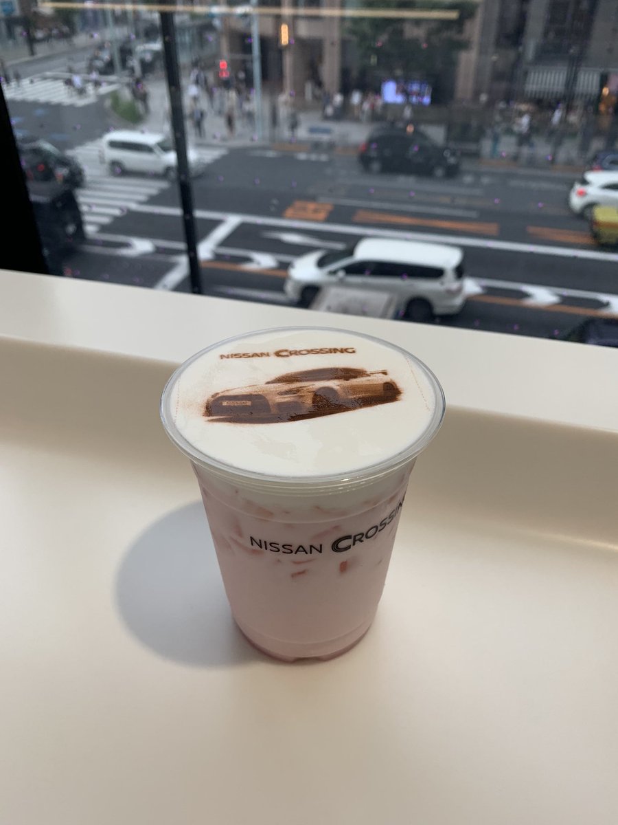 Abbie_Studio's tweet photo. GT-R NISMOマキアート
ザギンで休憩
#NISSAN #CLOSSING #cafe https://t.co/HFx0BTpHeF