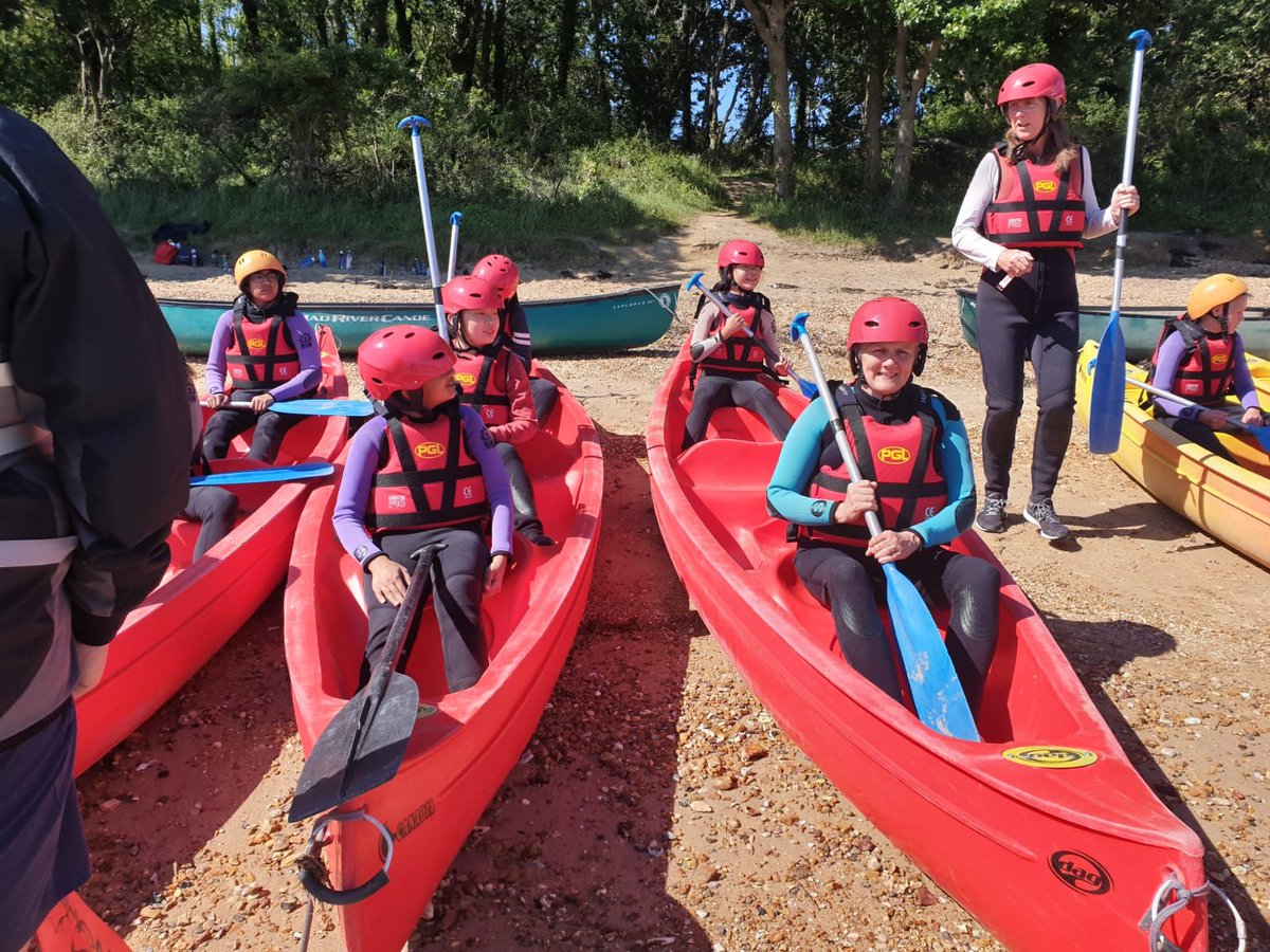 aldryngton's tweet photo. With such amazing weather it was the perfect morning for the Year 6 children to enjoy their canoeing activity.
#year6residential #littlecanada #IOW #canoeing https://t.co/t4YZvrYcAq