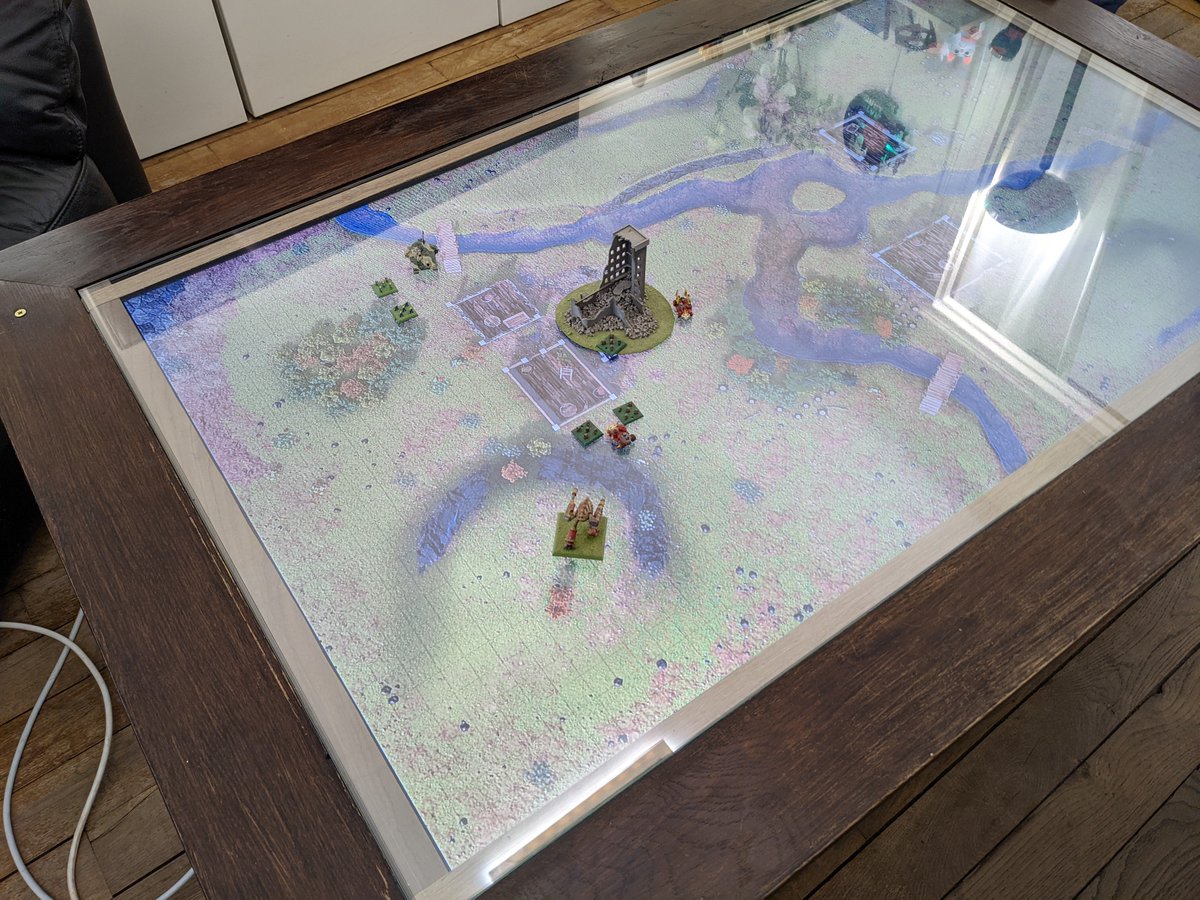JpEncausse's tweet image. Quick test of @DungeonAlchemi1 with my #SmartTable and @GamesWorkshopFR Epic Space Marines.
Waiting for @GameWithPixels and some previous code blog.encausse.net/2021/08/10/tab…
What do you think ? #TableTop