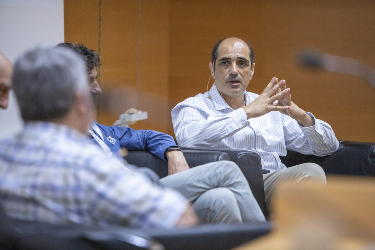 I3ptT's tweet photo. 📌Y con esta espectacular mesa de #supercomputación, concluimos la 1a y exitosa edición del First Taulí Health #ArtificialIntelligence Symposium  #THAIS2022

¡Más de 150 participantes compartiendo conocimiento sobre la #IA en #Salud, con más de 50 ponentes de grandísimo nivel! https://t.co/bUZ7GoZjIz