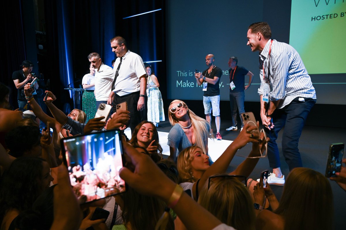 “People don’t realise I’m an undercover nerd” <a href="/ParisHilton/">Paris Hilton</a> used her time on the #CannesLions2022 stage to counter the cynicism from some around #NFTs In Tuesday’s session with <a href="/garyvee/">Gary Vaynerchuk</a> Hilton told delegates to see web 3.0 as a chance to build communities. ow.ly/9Cfn50JEGxE