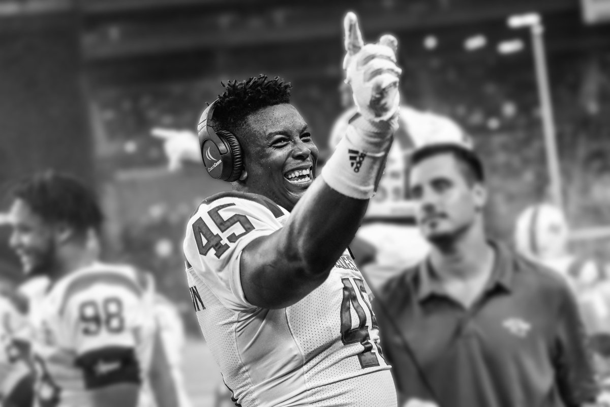 kanemcguire's tweet photo. Coming from my wife's alma mater of West Feliciana HS, loved this guy from the moment he became a Bulldog. 

Knew he was going to be a special player, and he was.

Here's a story I wrote on him in 2016. RIP, #SackDaddy. 

https://t.co/aR41iAKN2G https://t.co/xE8kud1V5z