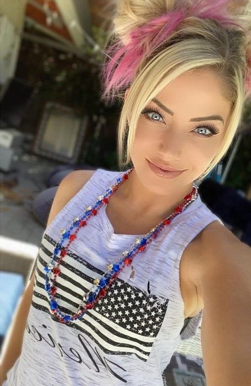 “Good morning my lovely Blissfits”