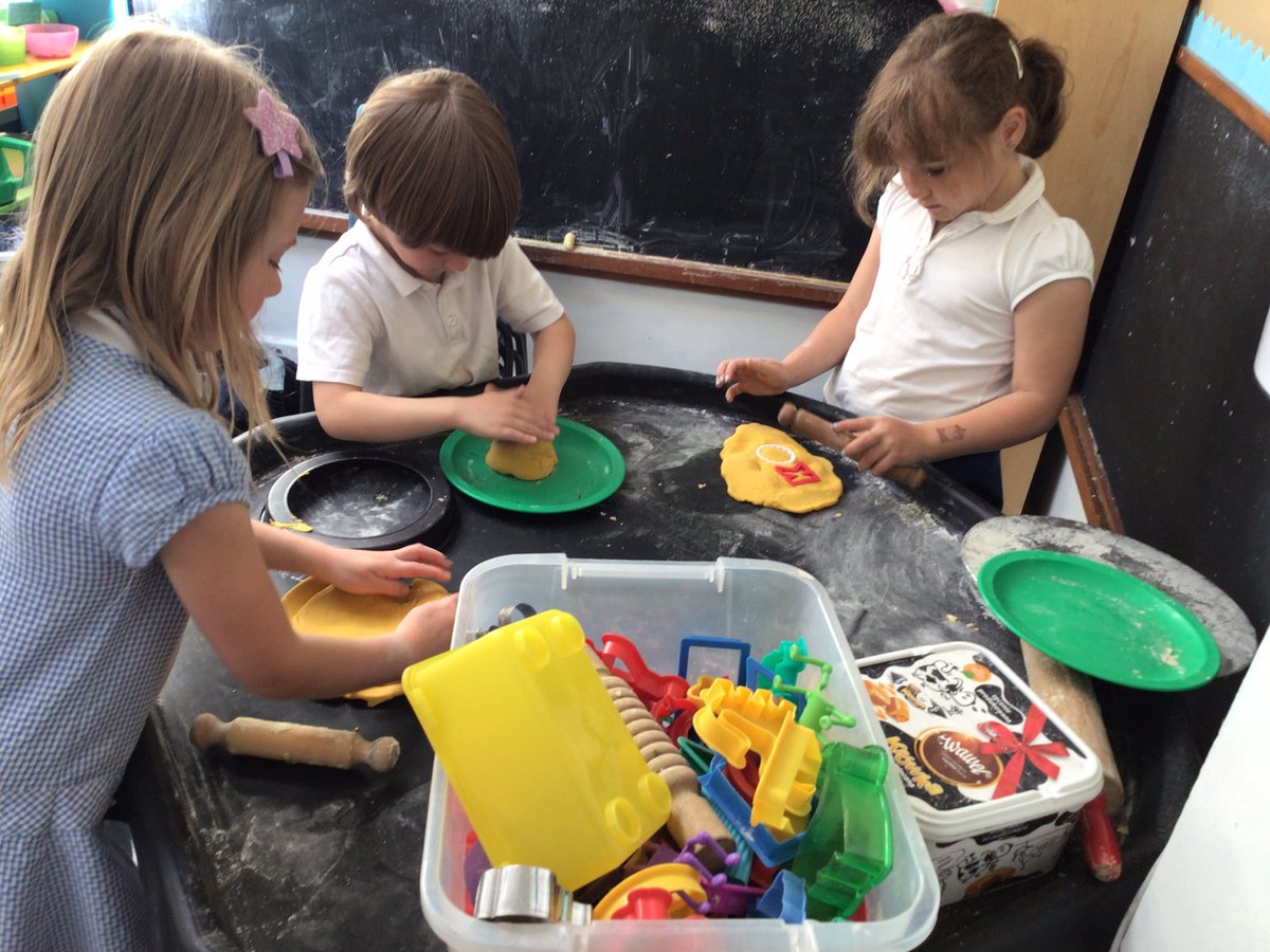 stpetersgala's tweet photo. These 3 P1/2 children wanted to make some fresh playdough this afternoon. They’ve chosen a lovely sunny yellow colour to match the weather 🌞 https://t.co/MZFLEfQWMj