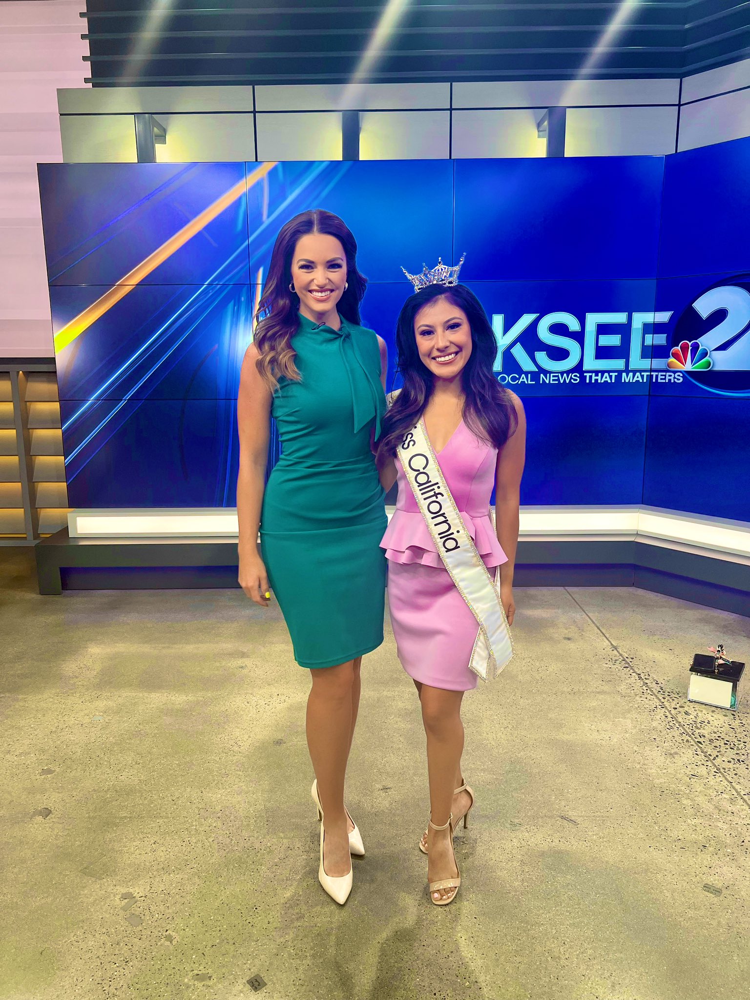 Caroline Collins On Twitter Loved Having Miss California In The Studio Today The Competition