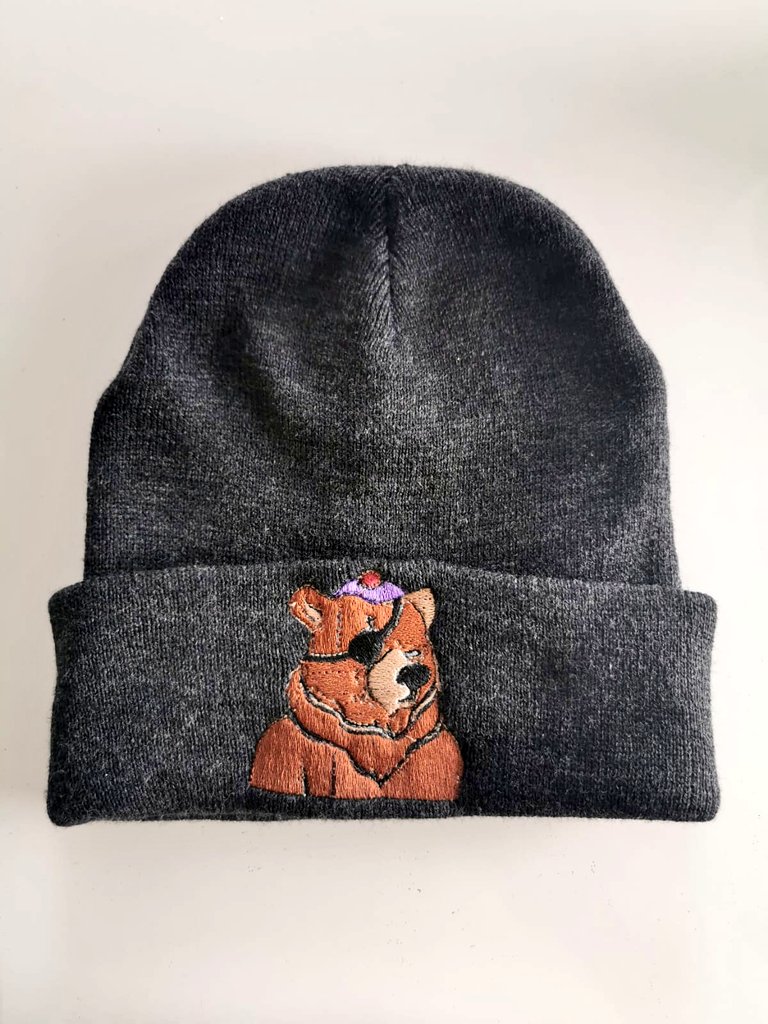 sc07bom's tweet image. Been making embroidered hats with my bears to sell! Can put your bear on a hat too all available any colour just send image of your bear! £20 posted 🌐  can buy though @etsy also @FancyBearsMeta #merch @BartekSibiga #FBM #FancyBears #NFTcommunity #NFTCollection #hat #forsale