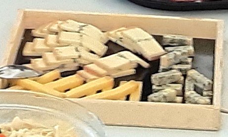 CharlotteDockes's tweet photo. Le voyage d'étude du département METIS @InstitutElevage débute à la #MaisonDuComté où nous découvrons les clés de la réussite des filières fromagères franc- comtoises avec D Renard et V Elisseeff #URFAC #CIGC
https://t.co/57yFlSLKOw https://t.co/MKo75Ln94f