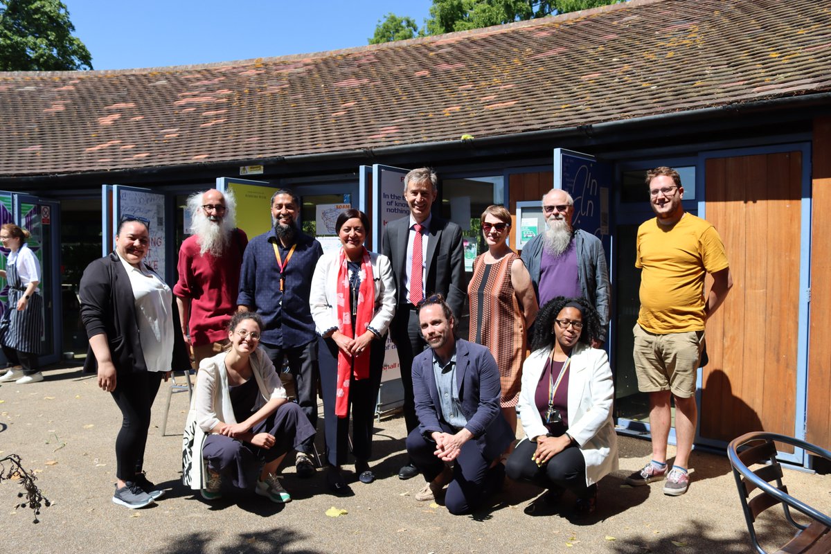 SwissAmbUK's tweet photo. 27 poems by 🇨🇭&amp; 🇬🇧 poets are forming a trail along 21 venues across @NewhamLondon, one of the UK's youngest &amp; most diverse communities. Thanks to Mayor @rokhsanafiaz &amp; all the local partners for your support in bringing #poetry &amp; #graphicdesign from @ecal_ch to local streets. https://t.co/6Up1cOYEDf