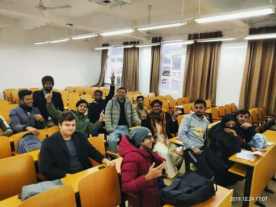 Mr_Anees1's tweet photo. - Ye pal hame yaad ayenge..🥺
#batch2k18👨🏻🎓
#Guet❣ https://t.co/VETP7xrN6W