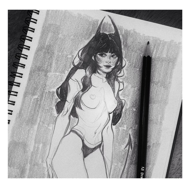 little pencil warm up 🔪 