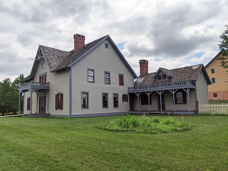 LHFarms's tweet photo. Have you ever noticed how many old homes had large porches? They weren't  just for looks! In the summer heat, porches provided shady respite and even cooled the air around the home before it entered the house through the windows. https://t.co/VlEaLqntfM