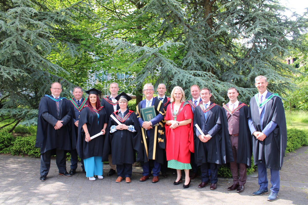 Great weather shines on the celebrations for MSc (Specialist Paramedic Practice) today on campus @ucc So happy to share in the excitement of your graduation day, and so very proud of you, too. @NationalAmbula1 @UCCMedHealth @drconordeasy
