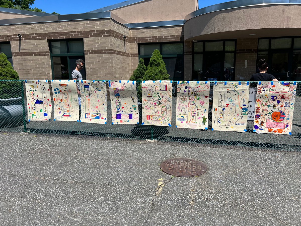 It’s a wrap! The 2021-2022 school year comes to a close. Happy summertime!