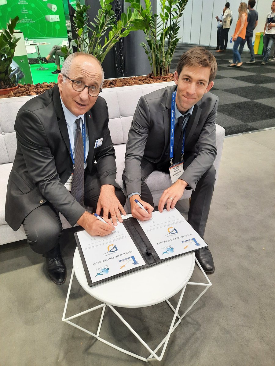 FRACS & @MetSafe_ATM decide to partner to develop #meteorology in #DIADEME - @WorldATM_now
#airspacedesign #performance #capacité