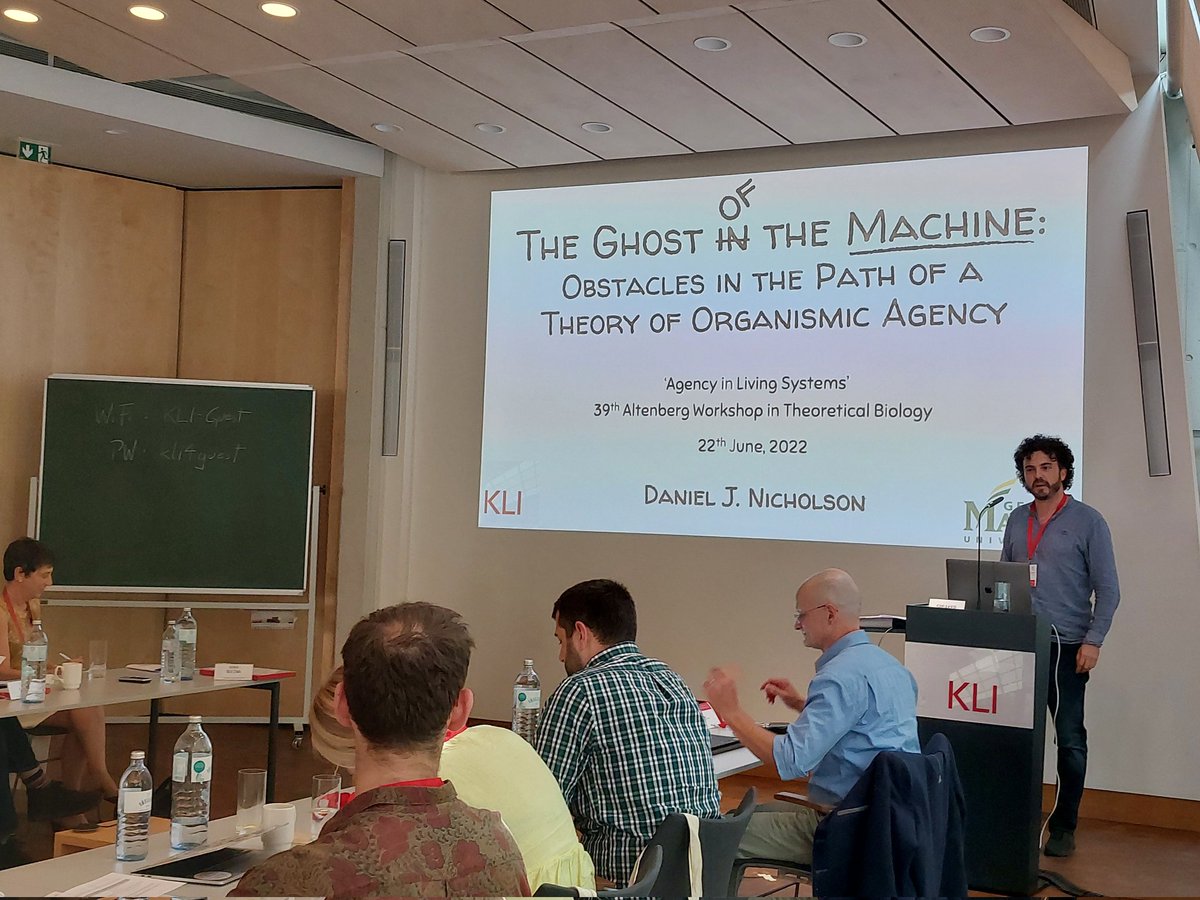 KLIAustria's tweet photo. Final talk of the day! The ghost of/in the machine: obstacles in the path of a theory of organismic agency by @NicholsonHPBio, also our alumnus! #BioAgency #AltenbergWorkshop https://t.co/q4WyE3LUIh