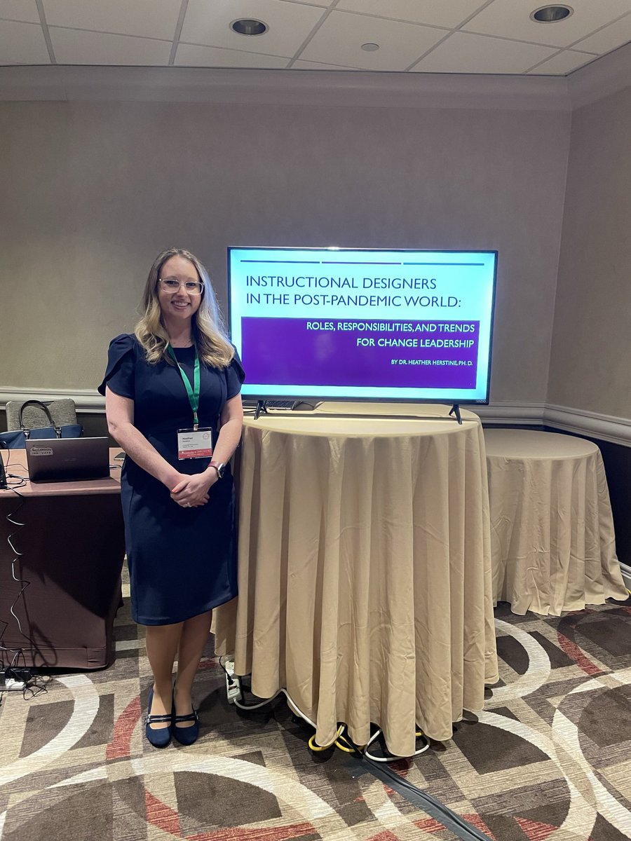 Junko_Yamamoto's tweet photo. Heather Herstine is about to present @aace #EDIL22 @srucoe alumna https://t.co/5rkPYGTuH1