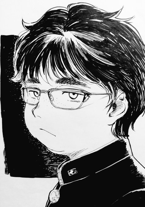 #非垢抜偏屈眼鏡男性 