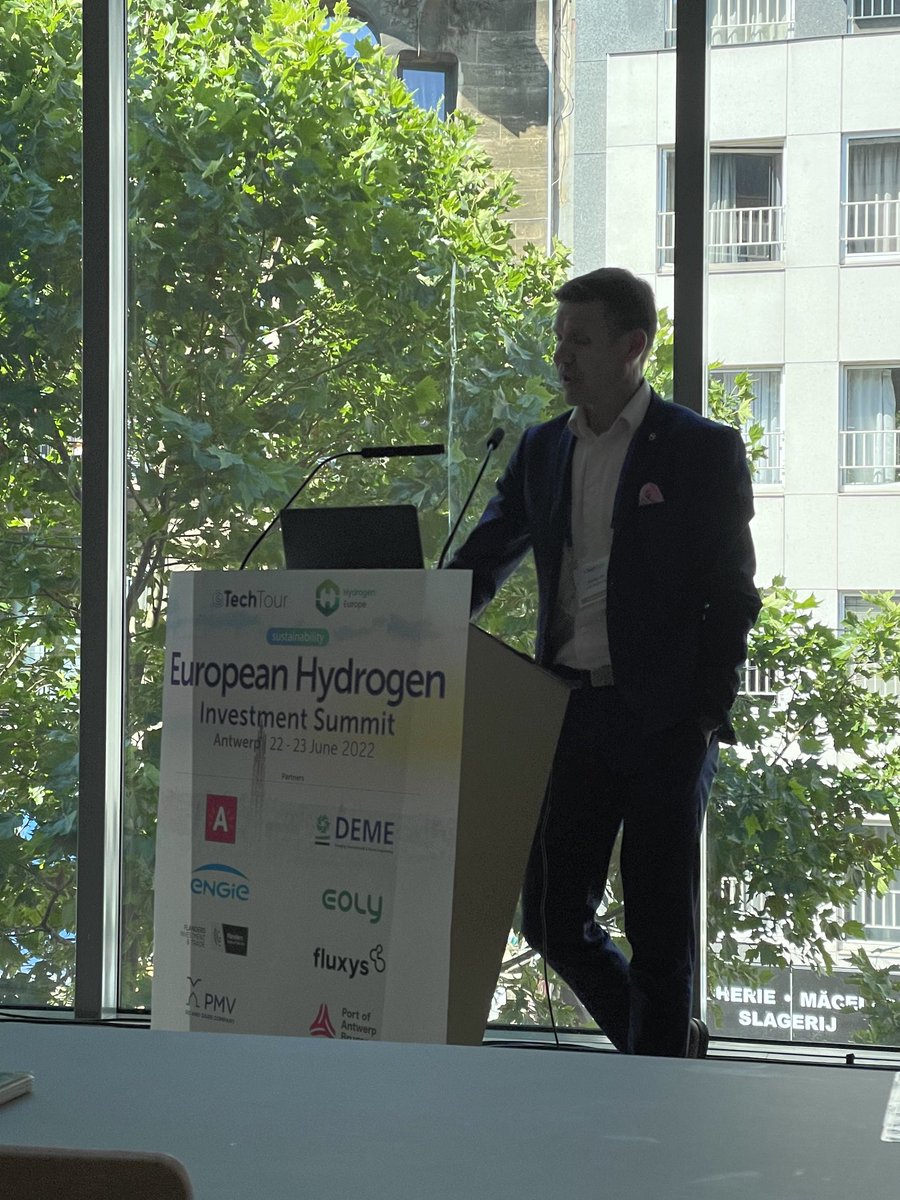 P2X Solutions mukana European Hydrogen Investment Summitissa Antwerpenissa. Stagella pitchaamassa toimarimme ⁦<a href="/HerkkoPlit/">Herkko Plit</a>⁩. Go #greenteam Go! 🌱 ⁦<a href="/TechTourHQ/">Tech Tour</a>⁩