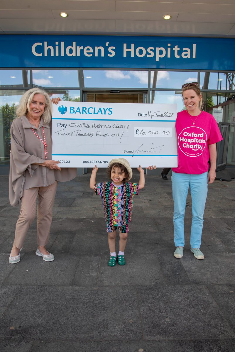RMSecuritySvcs's tweet photo. Very pleased to support @OxHospCharity again this year and a huge thank you to all the amazing medical staff at The John Radcliffe Hospital in Oxfordshire #charity #Oxford @BorisJohnson https://t.co/8s05GfpENQ