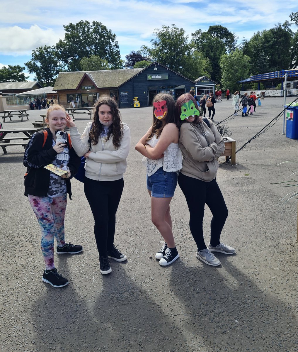 MissCol92640499's tweet photo. Fantastic day at Blair Drummond Safari Park! Well done all! 🦕🦙🦭🦒🦓🐒🐘 @FHS_Success @FalkirkHigh #FHSRewardsDay https://t.co/dxAr4dl6wG