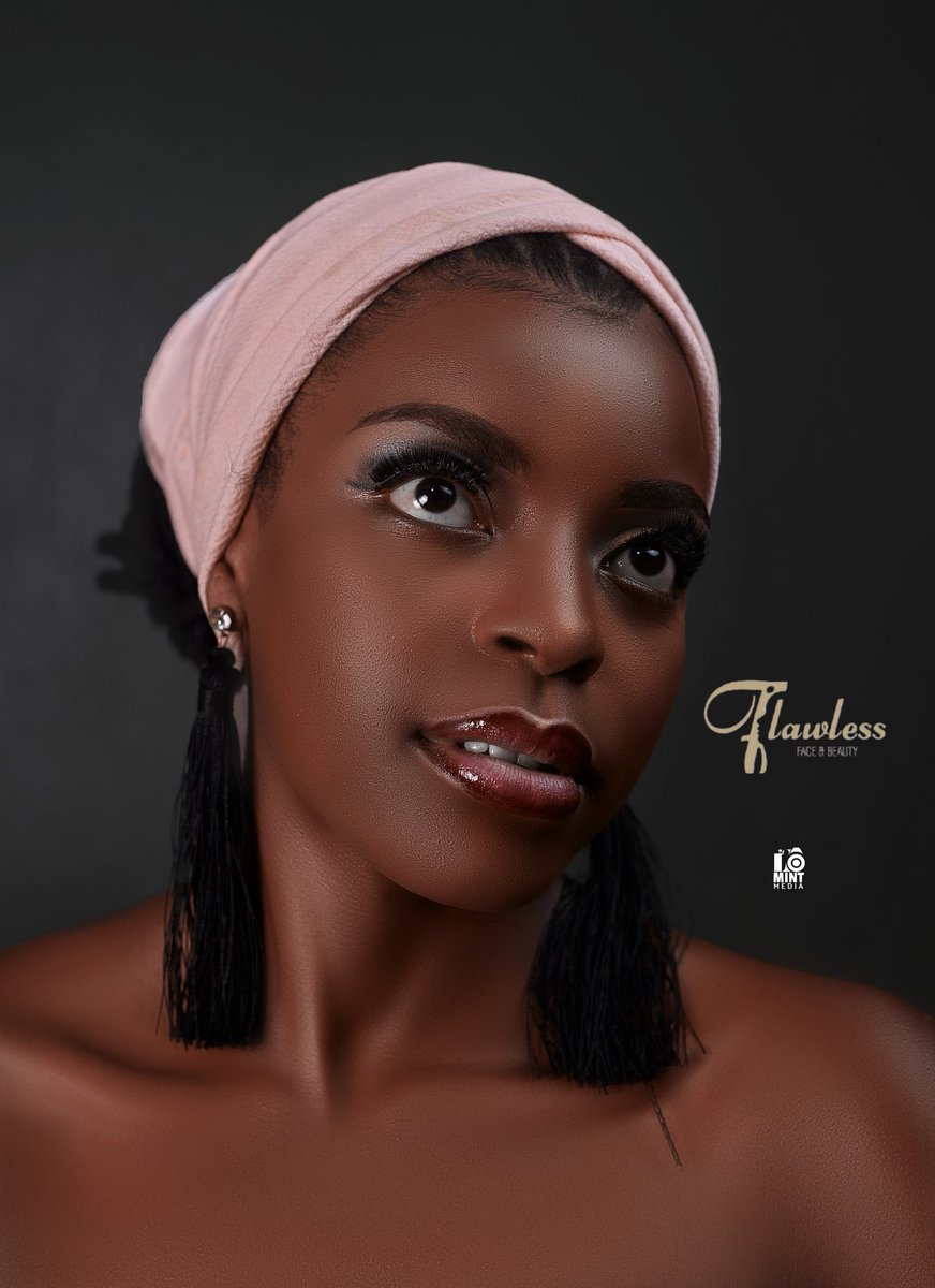 FlawlessBeauti8's tweet photo. We all have different tones of beauty https://t.co/QScE9A7xId