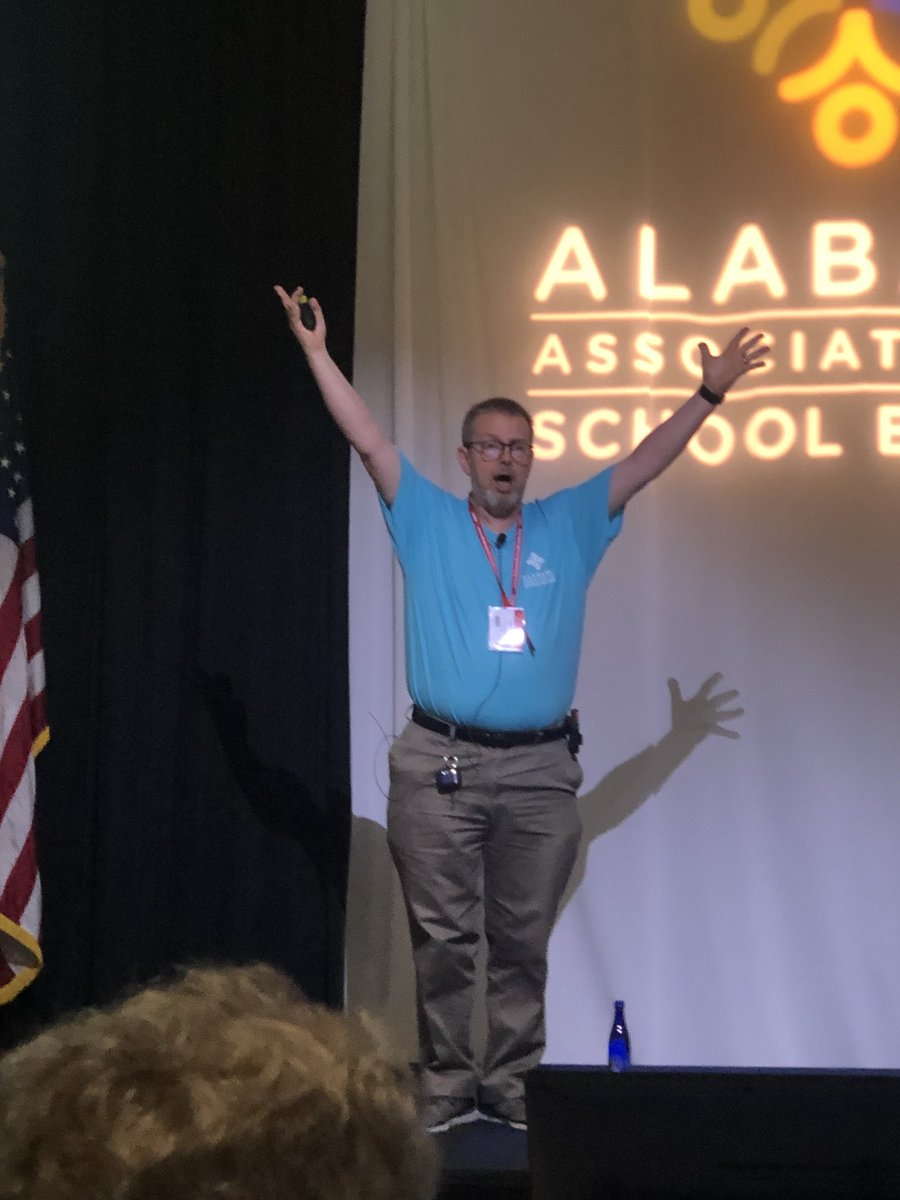 SuperJeffL's tweet photo. What a great week of connecting with terrific leaders @AlaSchoolBoards @ssa_supers #AASBSummerConference @egmackey #SSASum22 @RyanSSAExec @CogniaOrg @DrMarkQuintana https://t.co/J2Md2x4UIM