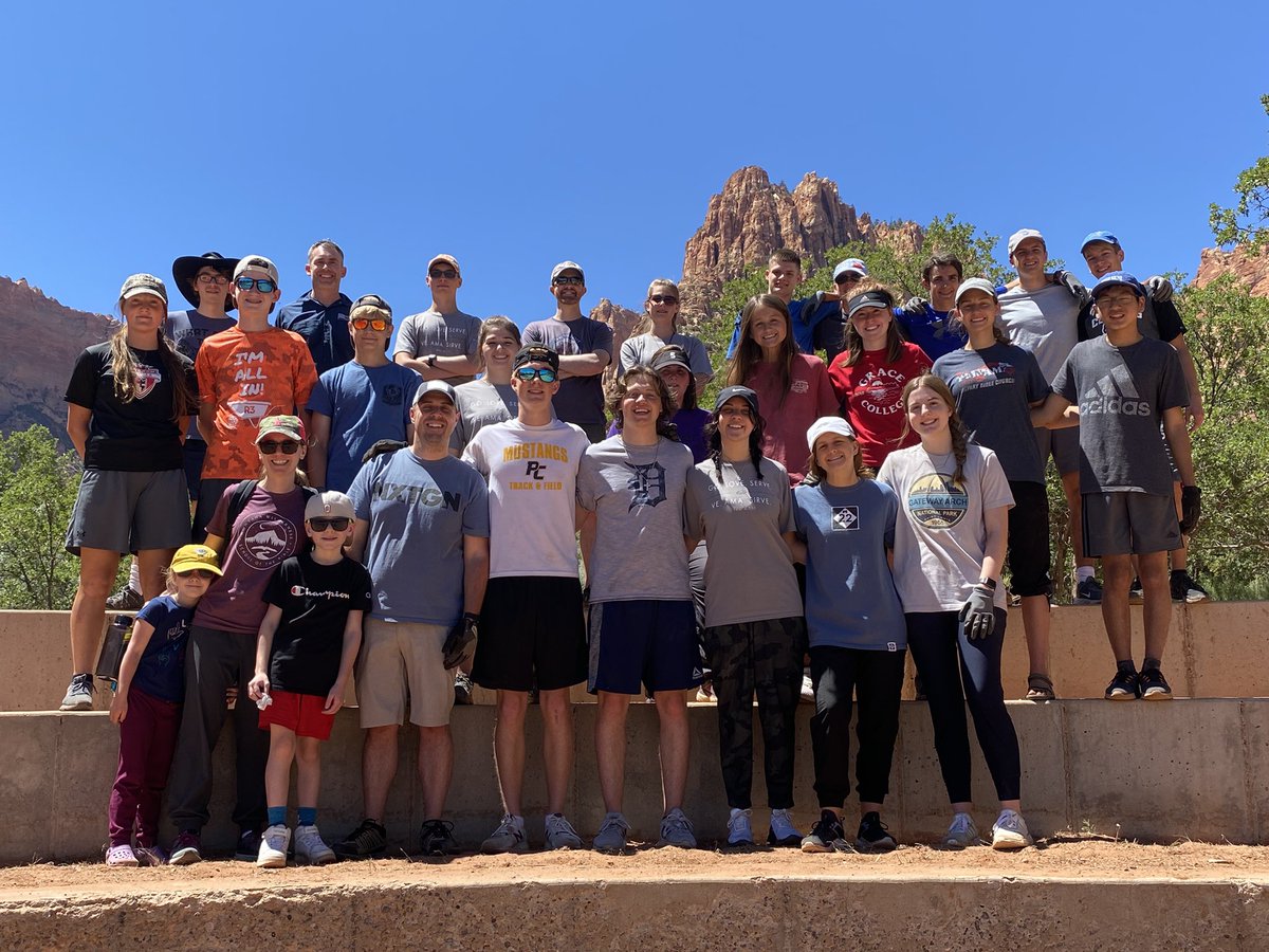 SCOREINTL1's tweet photo. So much great ministry happening this week in Hildale, Utah!!  Mission teams are doing community service projects, running a baseball camp, doing youth ministry, and much more!  Contact us today to get your Utah mission trip set up:  info@scoreintl.org
#explorewithscore https://t.co/wxEcfe4ffc