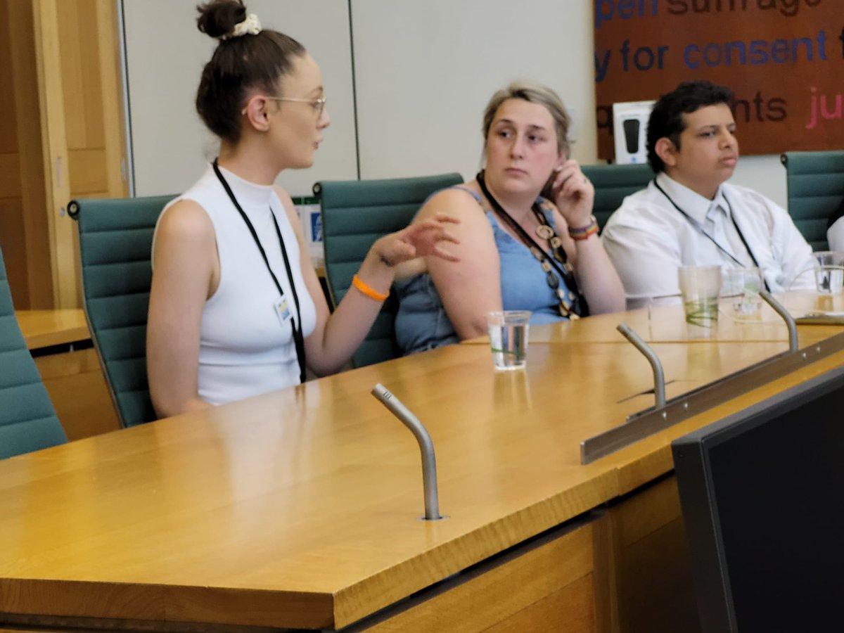 "I was the 21 the first time I went in the sea.... children in young people need to have life experiences and opportunities that other children have. I can't swim and ride a bike. Casey #ANV Ambassador speaking to <a href="/bphillipsonMP/">Bridget Phillipson</a> #ItsOurCare