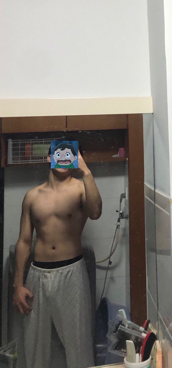 Jaykk2022's tweet photo. 减脂最难受的就是碳水不能吃爽了
这和我们爱到一半你说疼 让我拔出来有什么区别 #健身 #运动 https://t.co/HBDDYP6Ncr