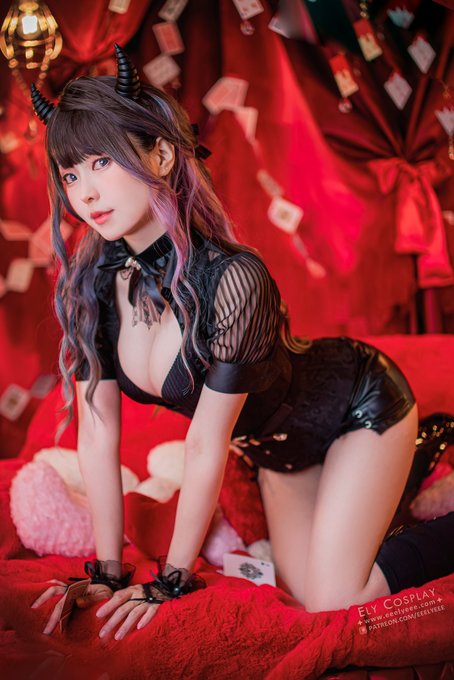 Twitterのコスプレ画像27