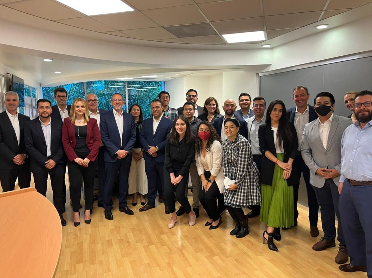 fmdomene's tweet photo. What an incredible visit to Mexico by @DenisMachuel, the new Global #CEO of @AdeccoGroup by July 1, @chcatoir President of Adecco WFS and @Raul_Gimenez_ SVP Adecco Latam. Thank you for listening to us.
#NothingStopUs #AdeccoMéxico #SpecializedServices https://t.co/c3fN7oNNC1