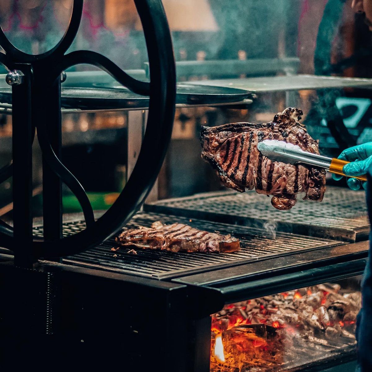 📣 Calling all Chefs 📣 
I am on the lookout for talents to join me on my new adventure at @robicosta_ 's Kingdom of Fassona <a href="/macellaiorc/">MACELLAIO RC</a> 
If you are fancy to jump in a fast-paced growing restaurant group and you see "Hospitality" as your career, I'd love to chat with you😉