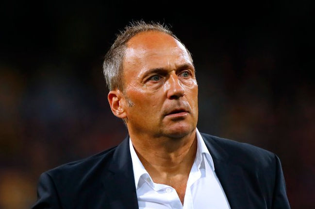 nogometnet's tweet photo. Darko Milanič ostaja na Cipru. Od danes naprej bo vodil Anorthosis Famagusto, v katerem nastopa Blaž Vrhovec. #milanic https://t.co/MTbHwY91F9